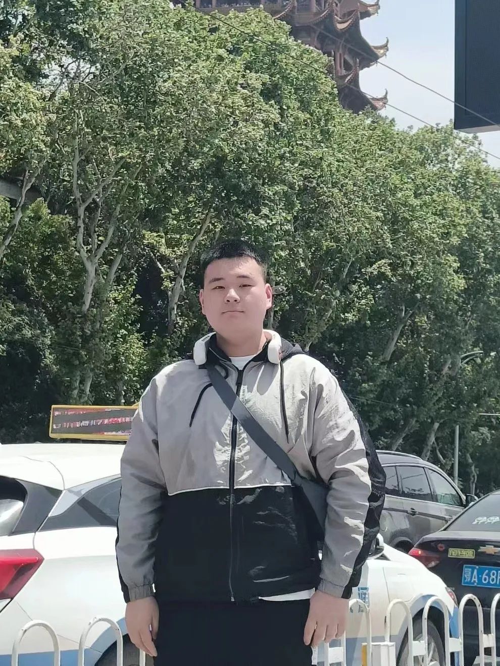 1700096817115764.jpg 527a91228e7857237d7aa6c98e3c596.jpg